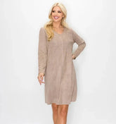 Aurora V Neck With Pockets