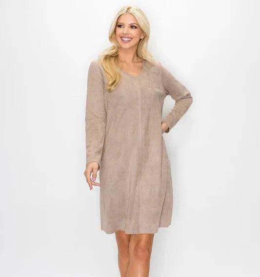 Aurora V Neck With Pockets