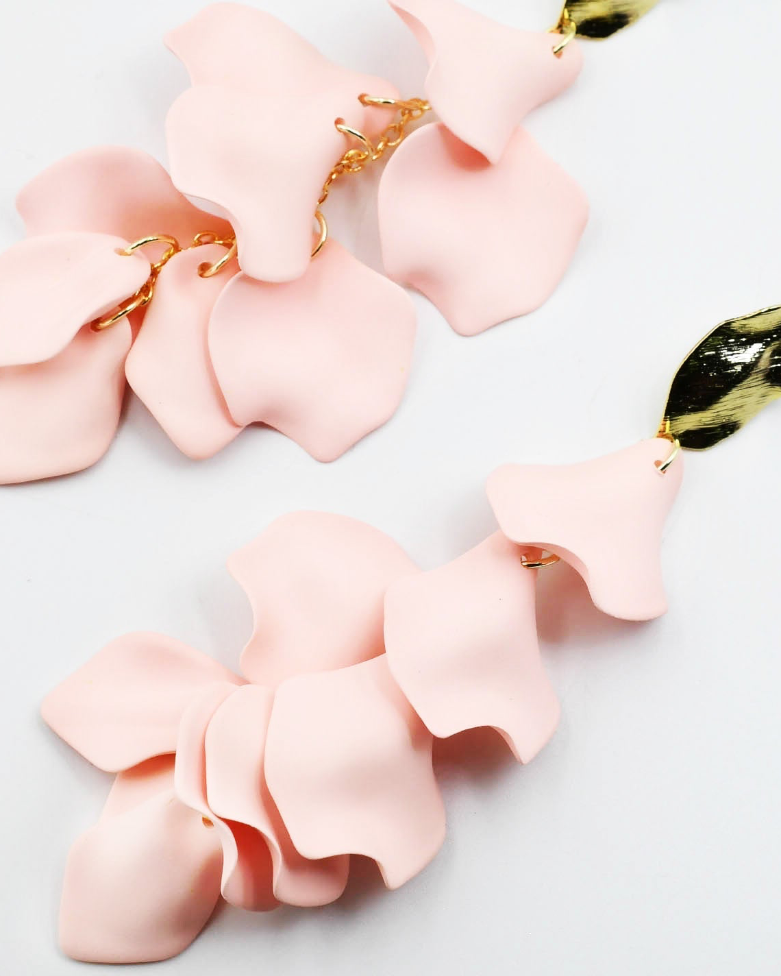 Dangle Petals Baby Pink D63