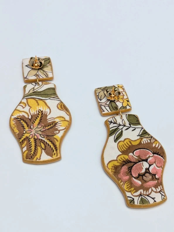 Daphne Statement Earring