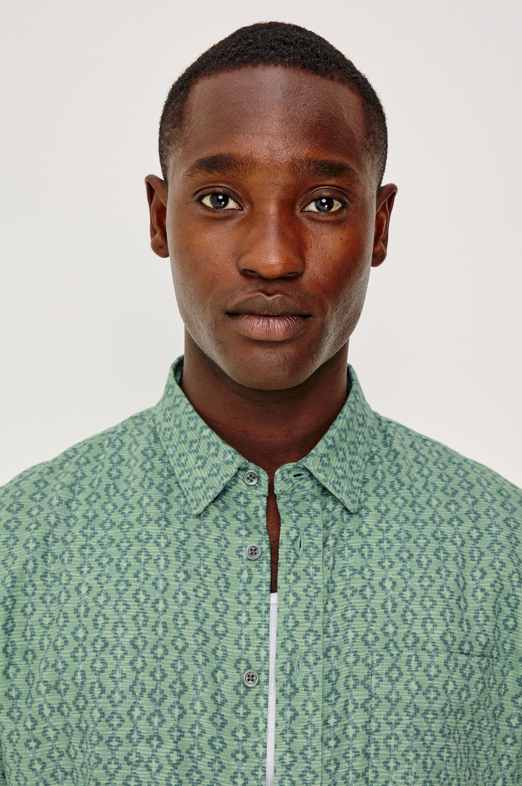 Carson - Wavy Batik Aqua