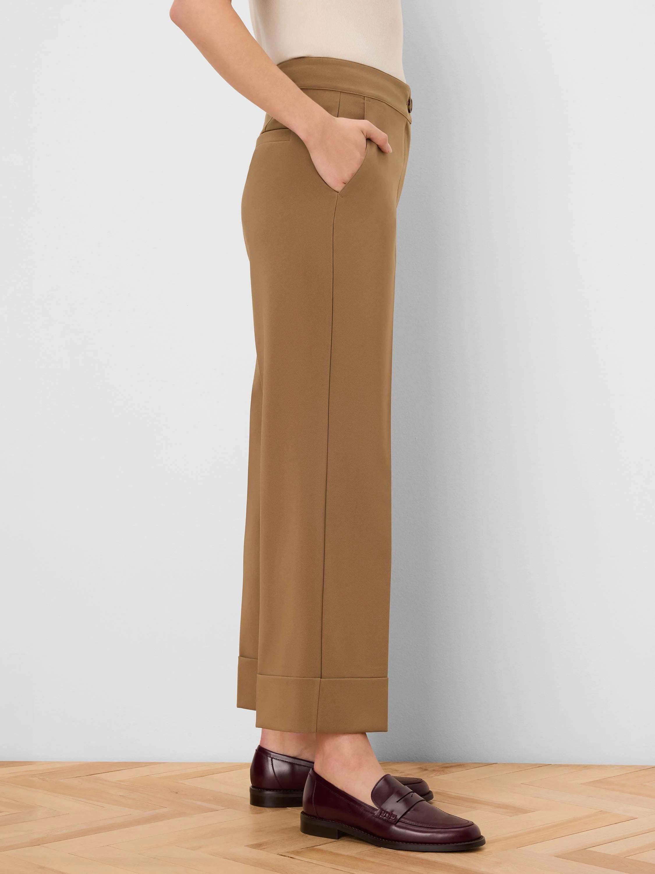 Clarendon Sleek Stretch Cuffed Ankle Pant