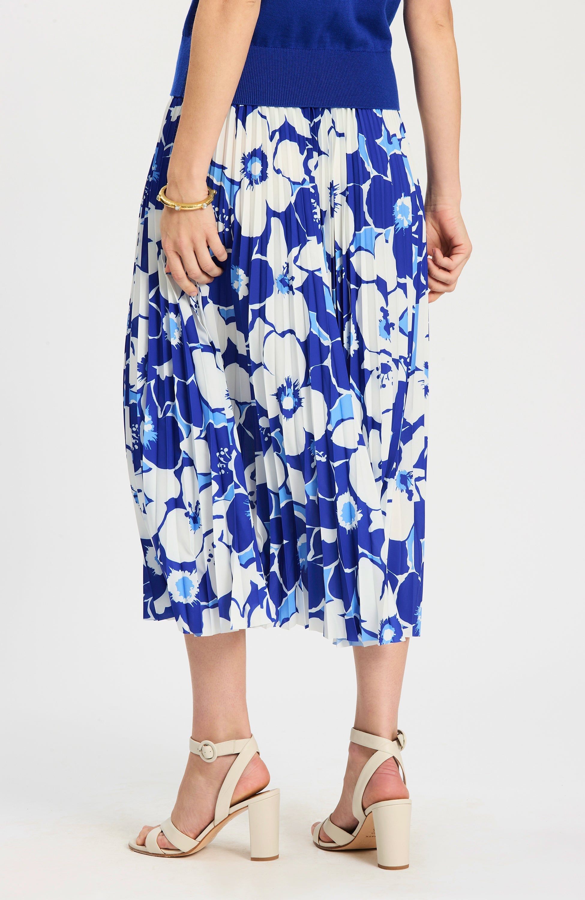 Cara Cerulean Floral Pleated Skirt