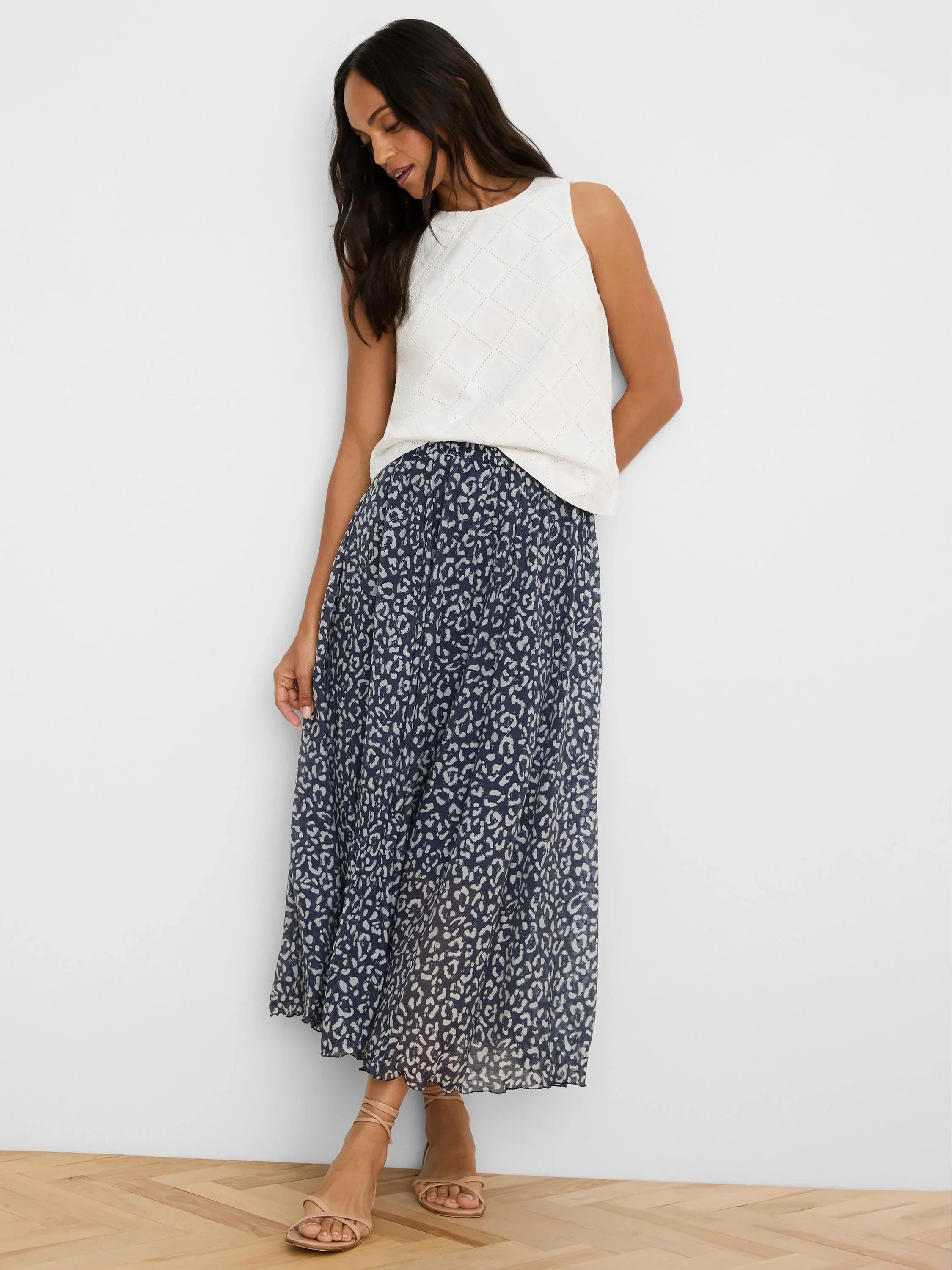 Diamond Eyelet Top