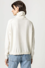 Easy Tneck Sweater W/Tip Pearl